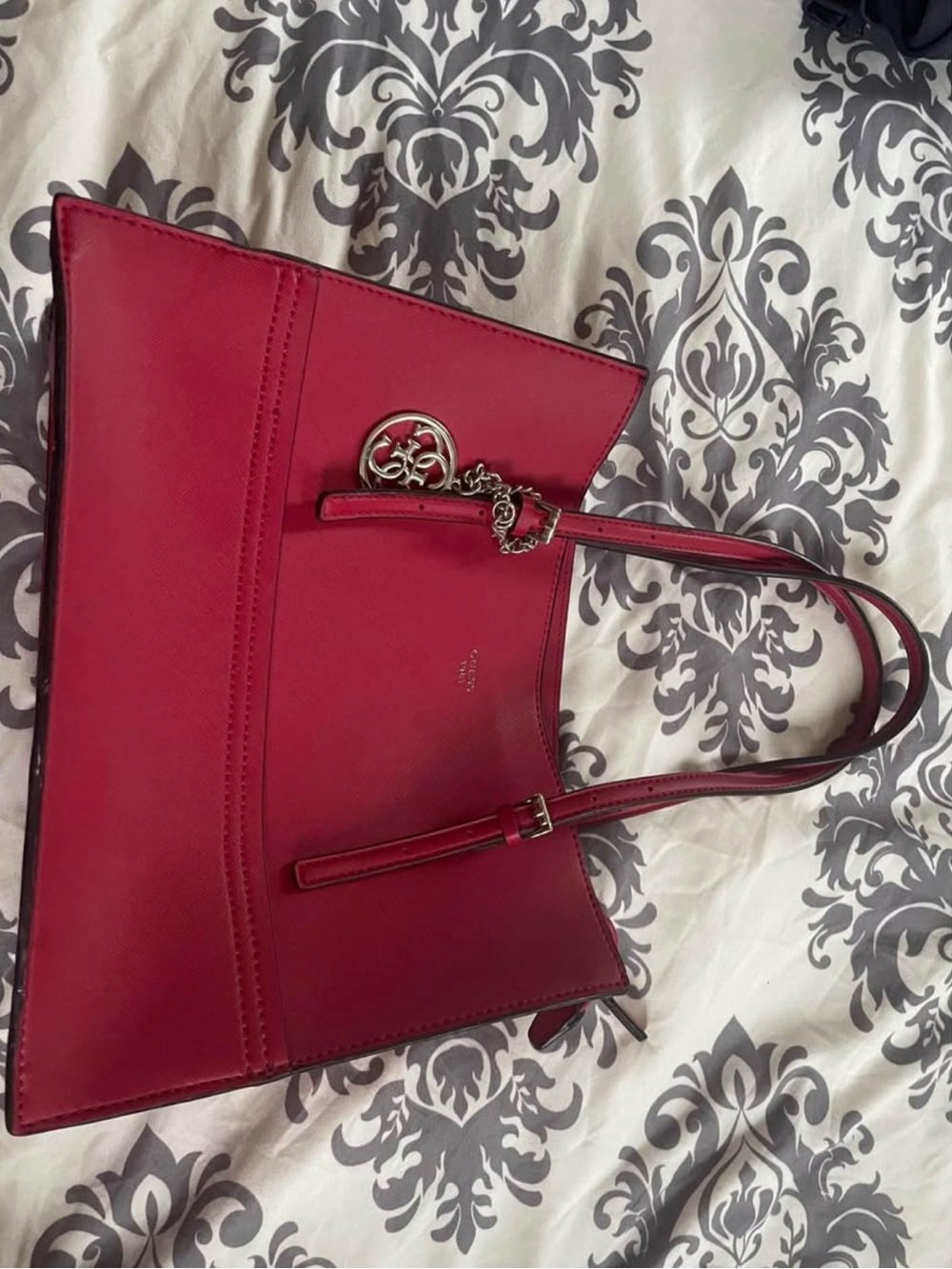 Guess Fuchsia Leather Shoulder Tote with Logo Charm
